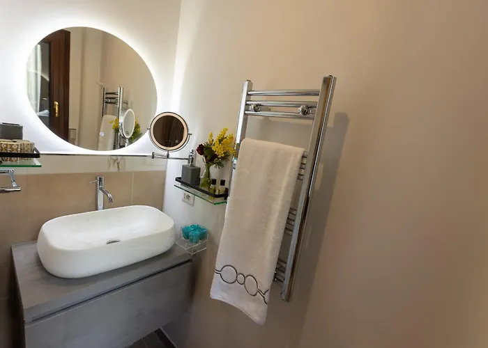 Rosam - Via Veneto 15 Min Walk From Spanish Steps Floor Luxury