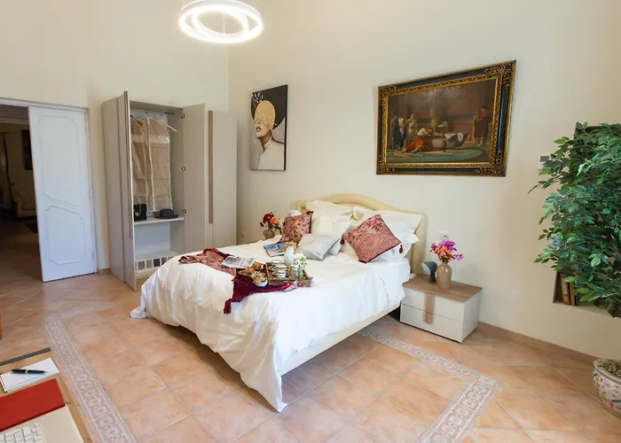 Rosam - Via Veneto 15 Min Walk From Spanish Steps Floor Luxury Rome
