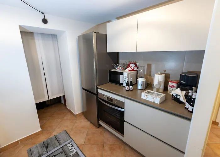 Rosam - Via Veneto 15 Min Walk From Spanish Steps Floor Luxury Rome