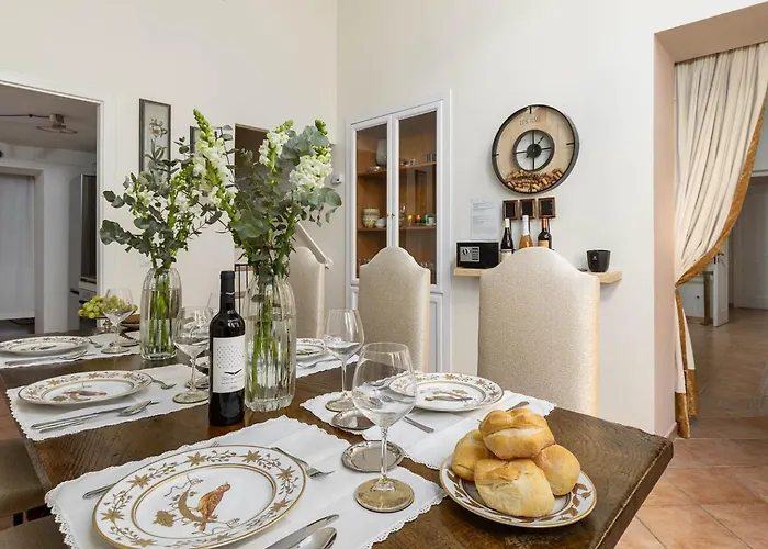 Rosam - Via Veneto 15 Min Walk From Spanish Steps Floor Luxury Apartment